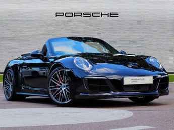 Porsche 911 S 2dr PDK