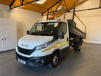 Iveco Daily 2.3D HPI 14V 35C 3000 SWB Euro 6 (s/s) 4dr (DRW)