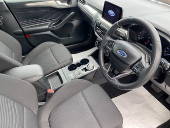Ford Focus 1.5 Turbo EcoBoost (150PS) Automatic Titanium 5dr.