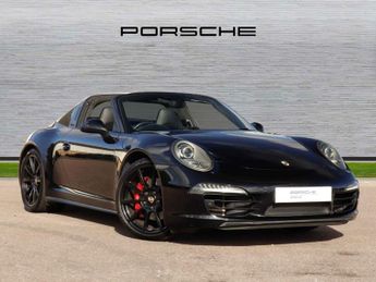 Porsche 911 S 2dr PDK