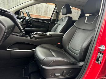 Hyundai Tucson 1.6 TGDi Plug-in Hybrid Ultimate 5dr 4WD Auto
