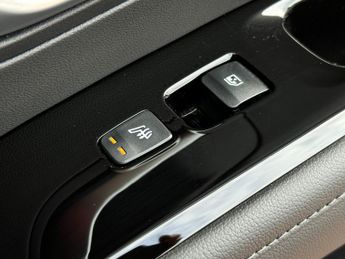 Hyundai Tucson 1.6 TGDi Plug-in Hybrid Ultimate 5dr 4WD Auto