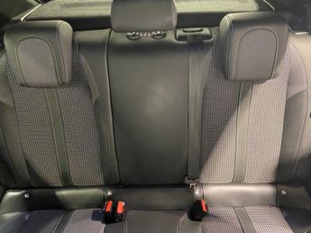 Peugeot 208 50kWh (136PS) EV Automatic GT 5dr.