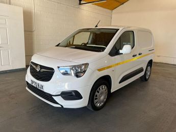 Vauxhall Combo 1.5 Turbo D 2300 Sportive L1 H1 Euro 6 4dr