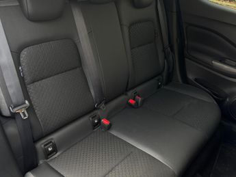 Nissan Juke 1.6 Hybrid N-Connecta 5dr Auto