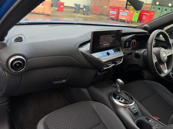 Nissan Juke 1.6 Hybrid N-Connecta 5dr Auto