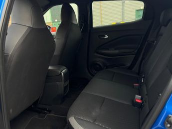 Nissan Juke 1.6 Hybrid N-Connecta 5dr Auto