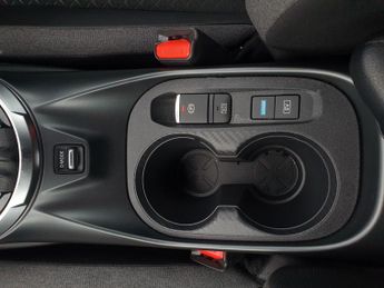 Nissan Juke 1.6 Hybrid N-Connecta 5dr Auto