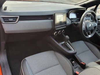 Renault Clio 1.6 E-TECH full hybrid 145 Techno 5dr Auto