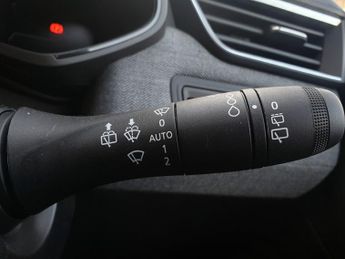 Renault Clio 1.6 E-TECH full hybrid 145 Techno 5dr Auto