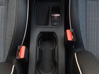 Renault Clio 1.6 E-TECH full hybrid 145 Techno 5dr Auto