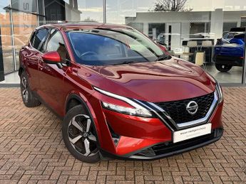 Nissan Qashqai 1.3 DIG-T (160ps) N-Connecta