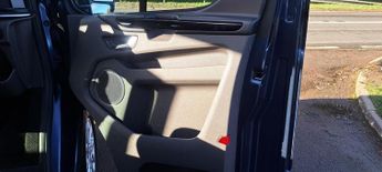 Ford Tourneo Custom 2.0 EcoBlue 130ps L/R 9 Seater  L2 LWB Titanium AUTOMATIC