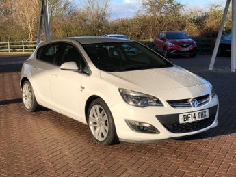 Vauxhall Astra 1.6i 16V SRi 5dr