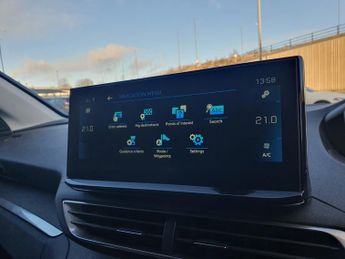 Peugeot 3008 1.2 PureTech Allure Premium 5dr EAT8