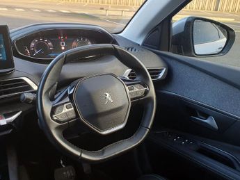 Peugeot 3008 1.2 PureTech Allure Premium 5dr EAT8