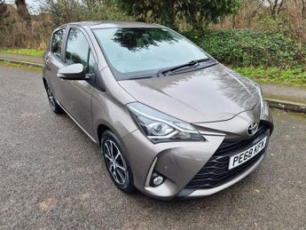 Toyota Yaris 1.5 VVT-i Icon Tech CVT Euro 6 5dr