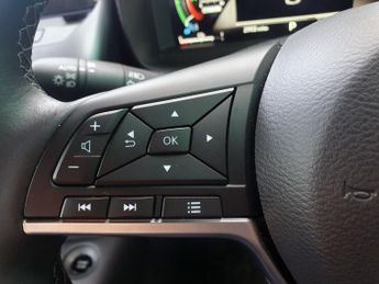 Nissan Juke 1.6 Hybrid N-Connecta 5dr Auto