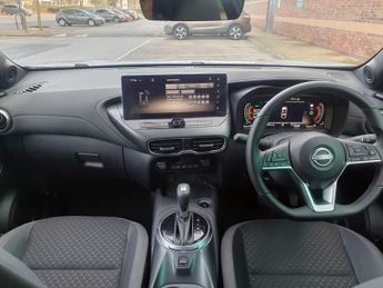 Nissan Juke 1.6 Hybrid N-Connecta 5dr Auto