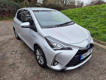 Toyota Yaris 1.5 VVT-h Excel E-CVT Euro 6 (s/s) 5dr (15in Alloy)