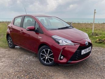 Toyota Yaris 1.5 VVT-h Icon Tech E-CVT Euro 6 (s/s) 5dr