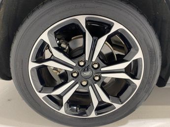Ford Focus 1.5 Turbo EcoBoost (150PS) 8 spd Automatic Active X 5dr ESTATE.