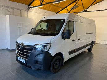 Renault Master 2.3 dCi 35 Business+ FWD LWB Medium Roof Euro 6 4dr