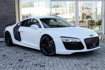 Audi R8 5.2 FSI V10 Quattro 2dr S Tronic