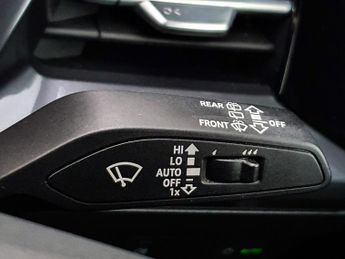Audi Q4 150kW 40 82kWh S Line 5dr Auto