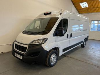 Peugeot Boxer 2.2 BlueHDi 335 Professional Premium + L3 High Roof Euro 6 (s/s)