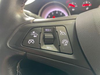 Vauxhall Astra 1.0T ecoTEC SRi Nav 5dr