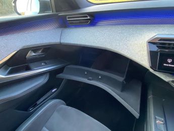 Peugeot 3008 73kWh GT Auto 5dr