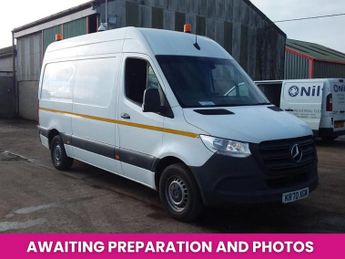 Mercedes Sprinter 315 CDI 150 L2H2 PROGRESSIVE MWB HIGH ROOF RWD