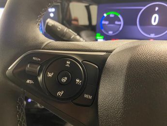 Vauxhall Mokka 54kWh (156PS) EV Automatic ULTIMATE (Long Range) 5dr.