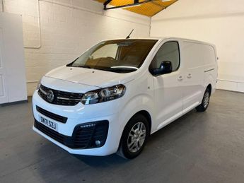 Vauxhall Vivaro 1.5 Turbo D 2900 Sportive L2 H1 Euro 6 (s/s) 5dr