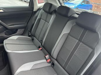 Volkswagen Polo 1.0 TSI 110 SEL 5dr DSG
