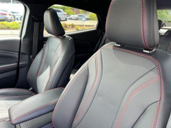 Ford Mustang Mach-E 5Dr Premium Extended Range AWD Auto