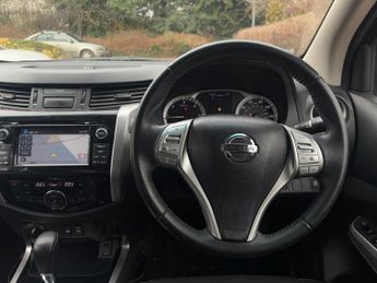 Nissan Navara Double Cab Pick Up Tekna 2.3dCi 190 4WD Auto