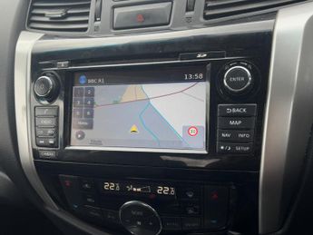 Nissan Navara Double Cab Pick Up Tekna 2.3dCi 190 4WD Auto