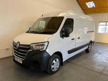 Renault Master 2.3 dCi ENERGY 35 Business+ FWD MWB Medium Roof Euro 6 (s/s) 5dr