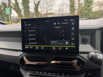 Dacia Duster 1.6 Hybrid 140 Extreme 5dr Auto