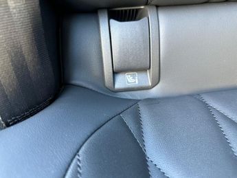 Ford Explorer 5Dr Premium Extended Range 2WD Auto
