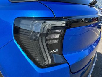 Ford Explorer 5Dr Premium Extended Range 2WD Auto