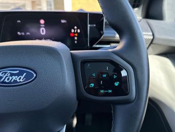 Ford Explorer 5Dr Premium Extended Range 2WD Auto