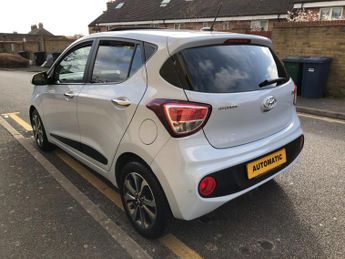 Hyundai i10 1.2 Premium SE 5dr Auto