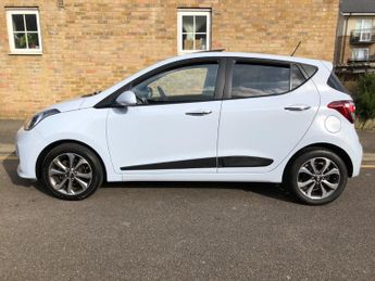 Hyundai i10 1.2 Premium SE 5dr Auto