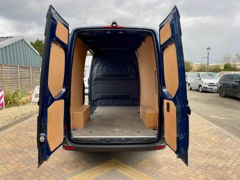 Mercedes-Benz Sprinter 315 CDI 150 L2H2 PROGRESSIVE MWB HIGH ROOF 9G-TRONIC RWD AUTO  (