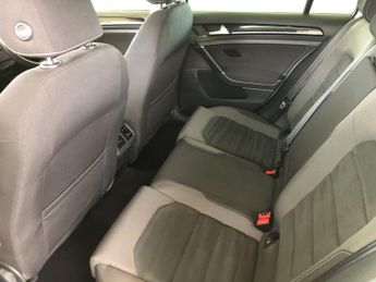 Volkswagen Golf 2.0 TDI GT 5dr DSG