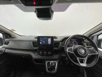 Nissan Primastar 30 Tekna L1 H1 SWB 2.0 dCi 110ps
