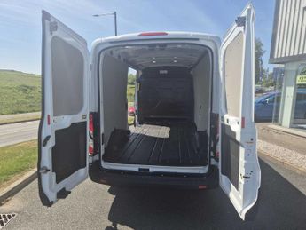 Ford Transit 135kW 68kWh H2 Leader Van Auto